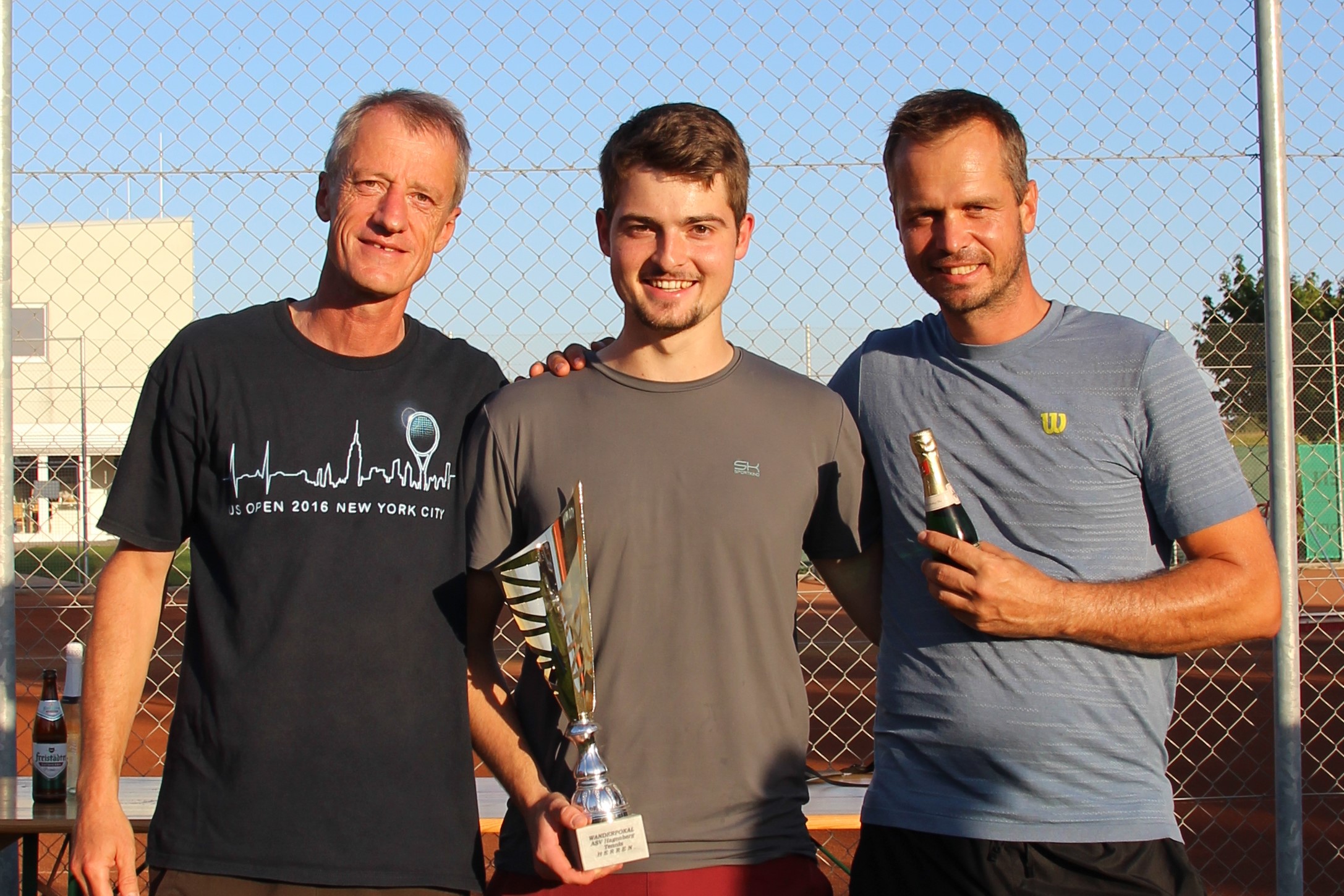 Goldbewerb Herren (v.l.n.r.): Christoph Weiss (2), Florian Brandstetter (1) und Hannes Fürst (3)